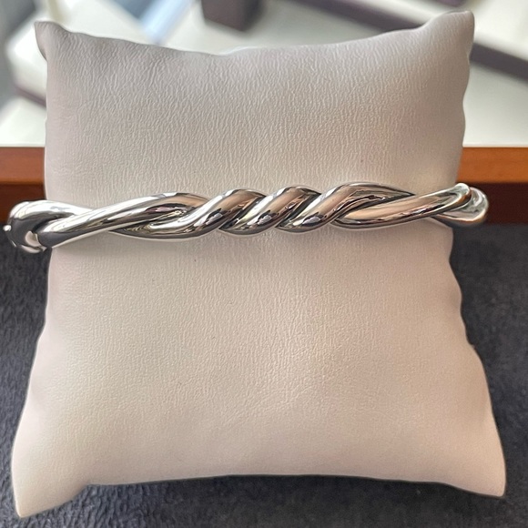 David Yurman Authentic 7mm Heavy
Continuance-Bangle Bracelet-Size Lg Oval - Picture 9 of 12